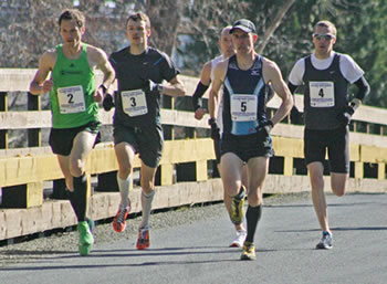 Frontrunners in 2011 Comox Valley Half Marathon
